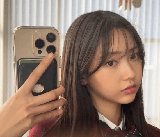 铁拳教育韩芮梨网红照幕后揭秘:60万粉视觉系照片如何真实打造
