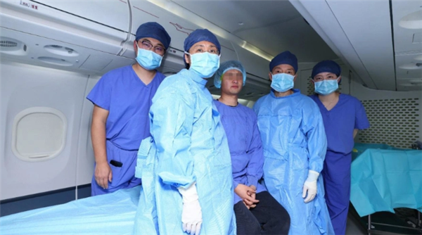 我国首架五官健康C909飞机医院获批并完