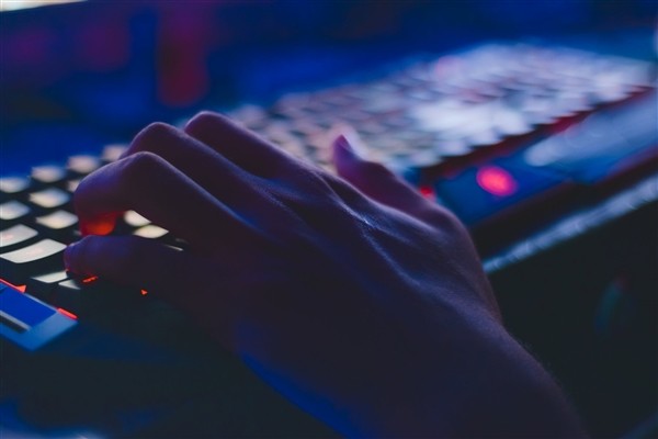微软官方确认:Win11内置防护已足够,普通用户无需额外安装杀毒软件