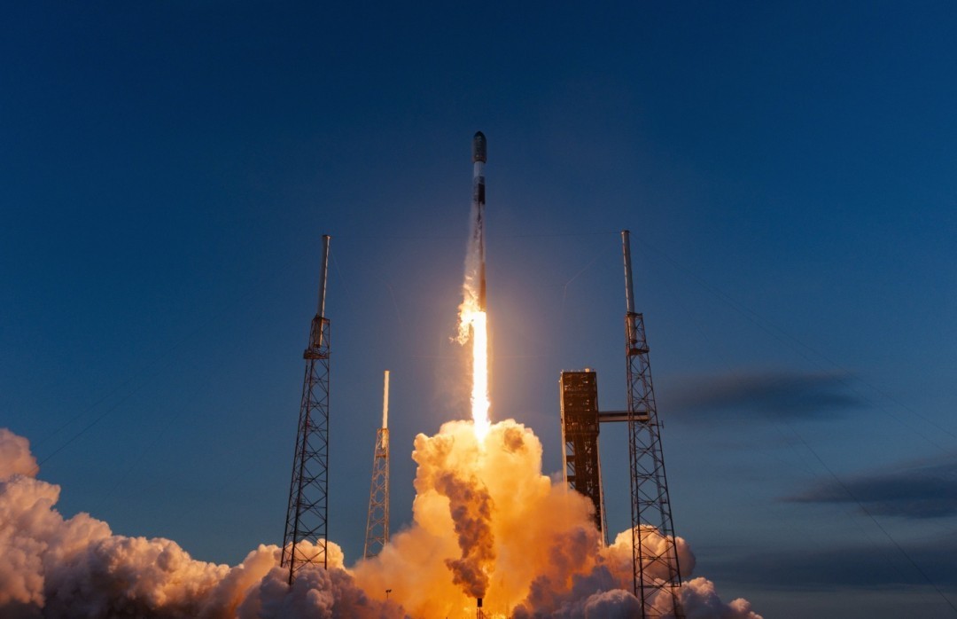 星落无人货运返回舱首飞成功，验证圆盘式再入回收关键技术